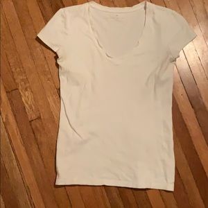 White V cut Women’s Small Banana Republic Shirt